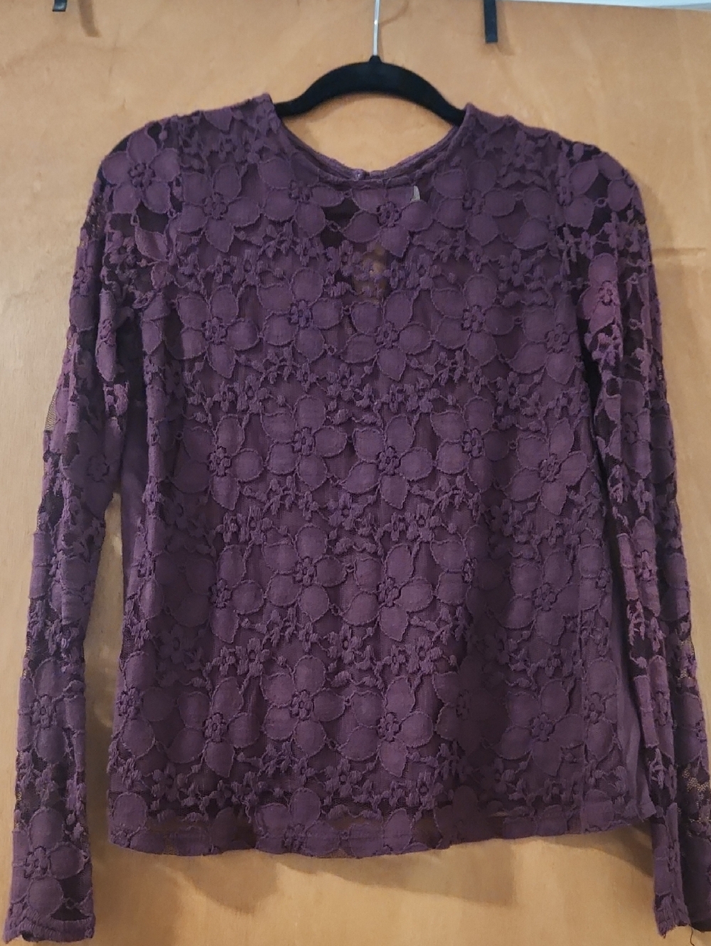 Hollister Plum Floral Lace Long Sleeve Top Size Med